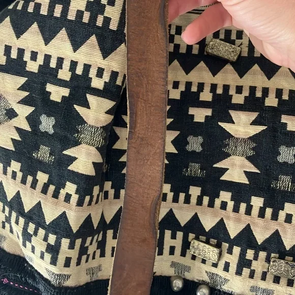 Free People Fold Over Studded Boho Chic Tote Bag Tapestry Rug Bag - Picture 11 of 11